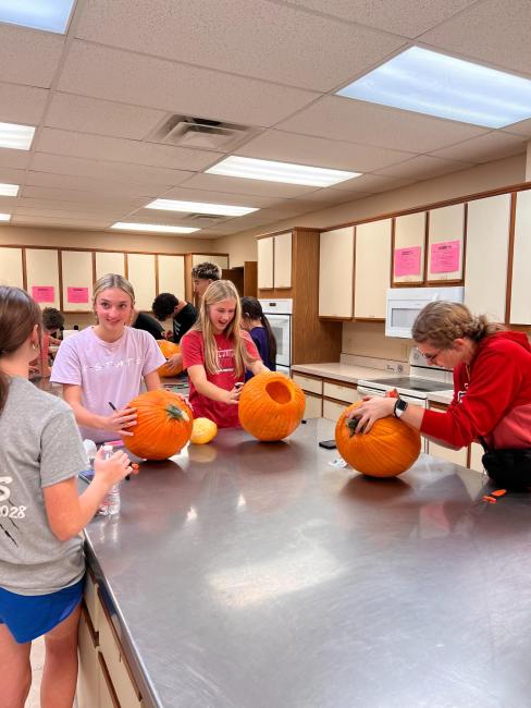 2024 pumpkin carving (5)