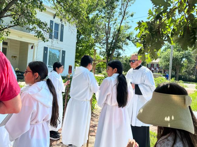 06 02 2024 Coprus Christi Procession (4)